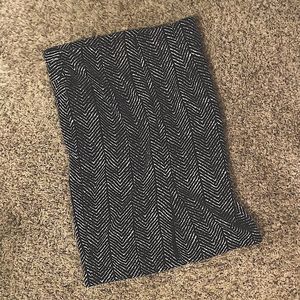 NewYork Company size 8 pencil skirt woman’s medium